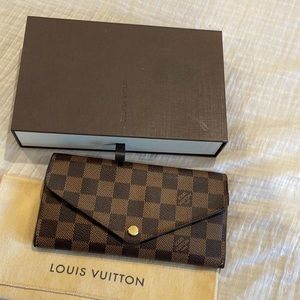 Louis Vuitton Wallet damier ebene